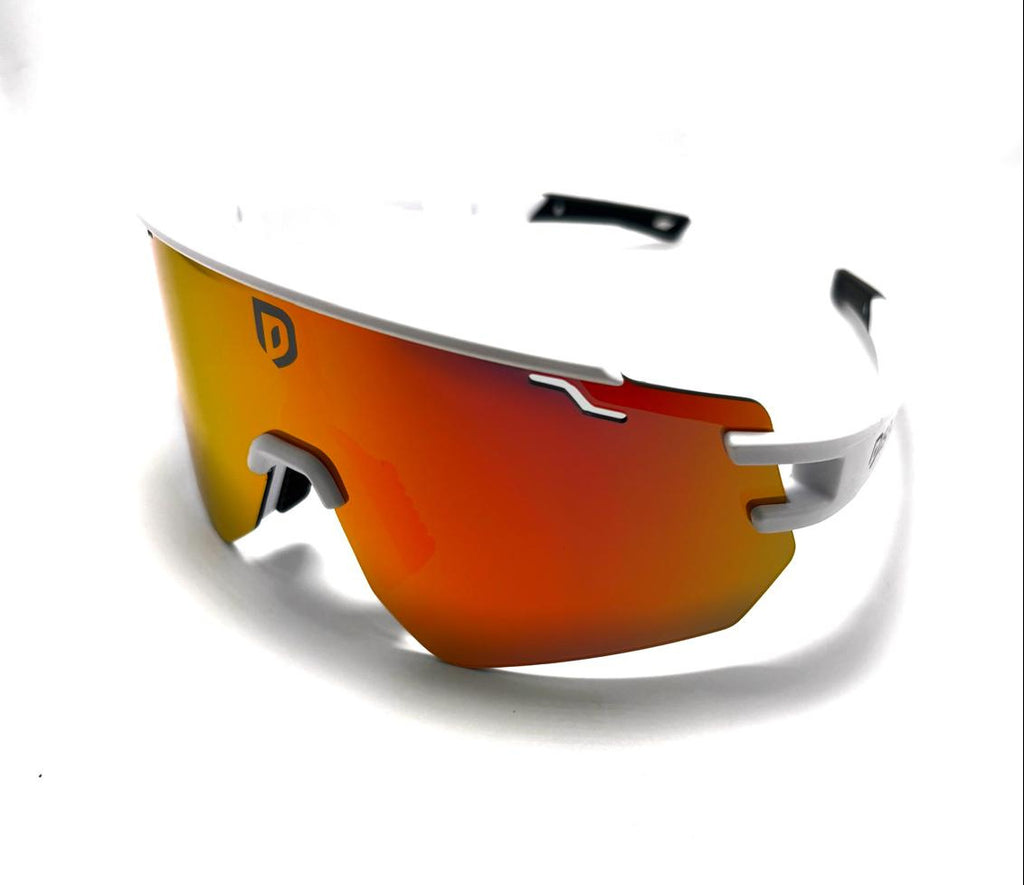 MOD. JARA COLOR.  WHITE AND ORANGE-RED